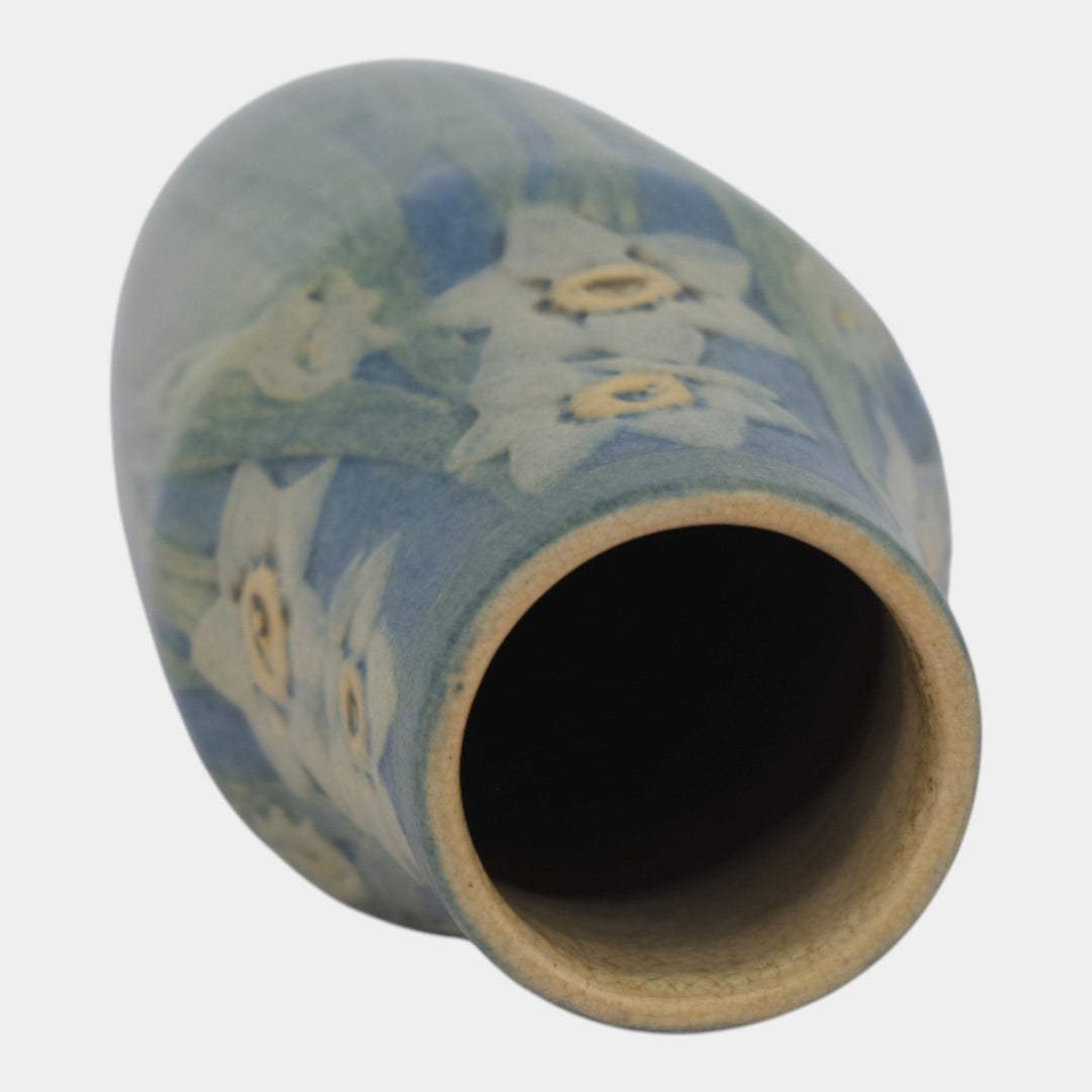 Newcomb College 1915 Arts and Crafts Pottery Slender Daffodil Vase Bailey