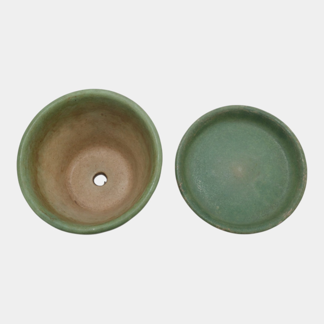 Pigeon Forge Tennessee Art Pottery Matte Green Ceramic Flower Pot and Saucer - Just Art Pottery