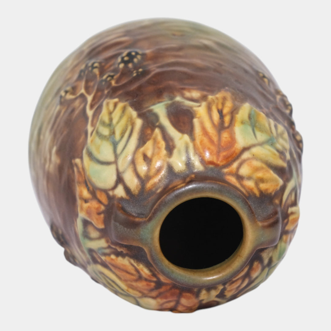 Roseville Blackberry 1932 Vintage Art Pottery Bee Hive Ceramic Vase 569-5