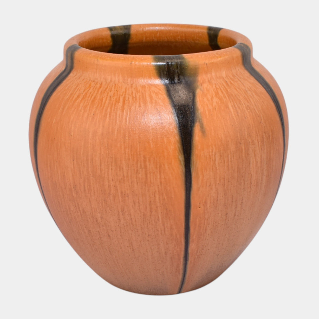 Pfaltzgraff 1930s Art Pottery Black And Matte Uranium Orange Ceramic Vase