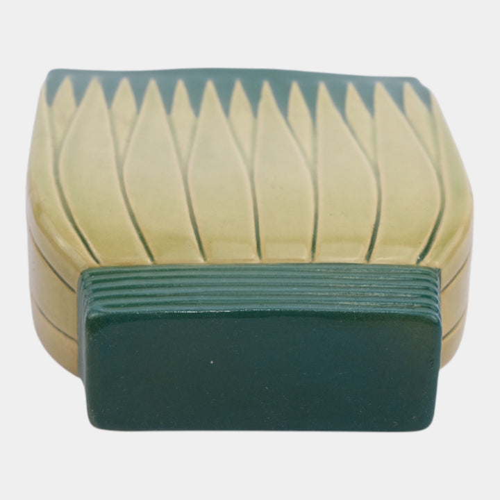 Roseville Lotus Green 1952 Mid Century Modern Pottery Ceramic Wall Pocket L8-7 - Just Art Pottery