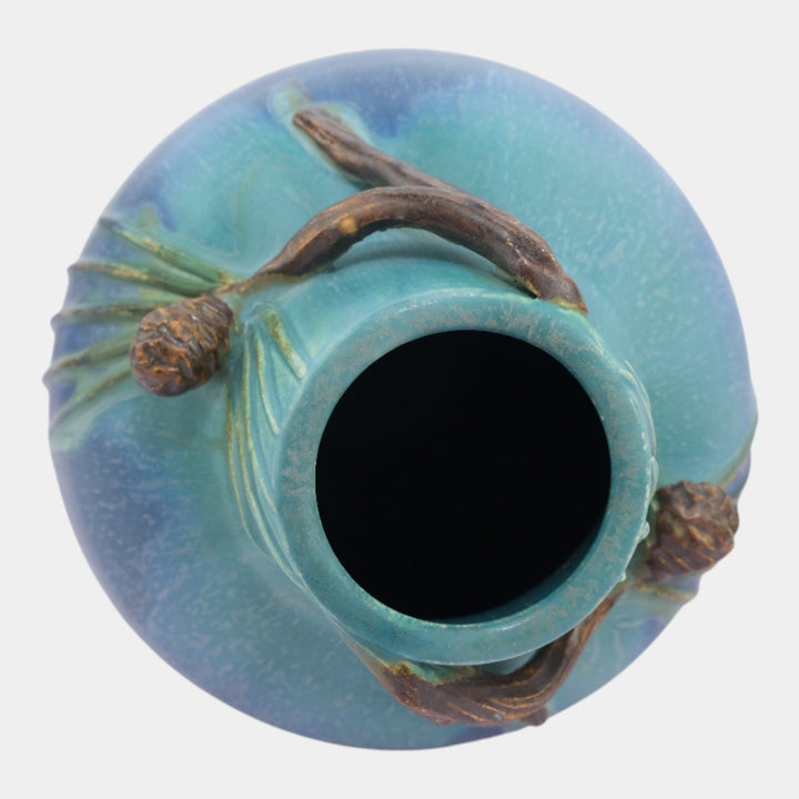 Ephraim Faience 2004 Hand Made Pottery Northern Lights Caribou Vase 405