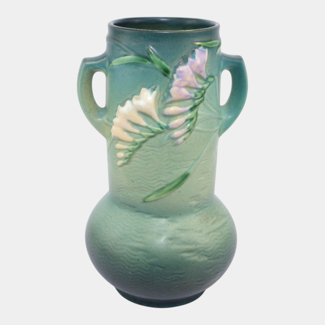 Roseville Freesia Green 1945 Vintage Mid Century Modern Art Pottery Vase 126-10
