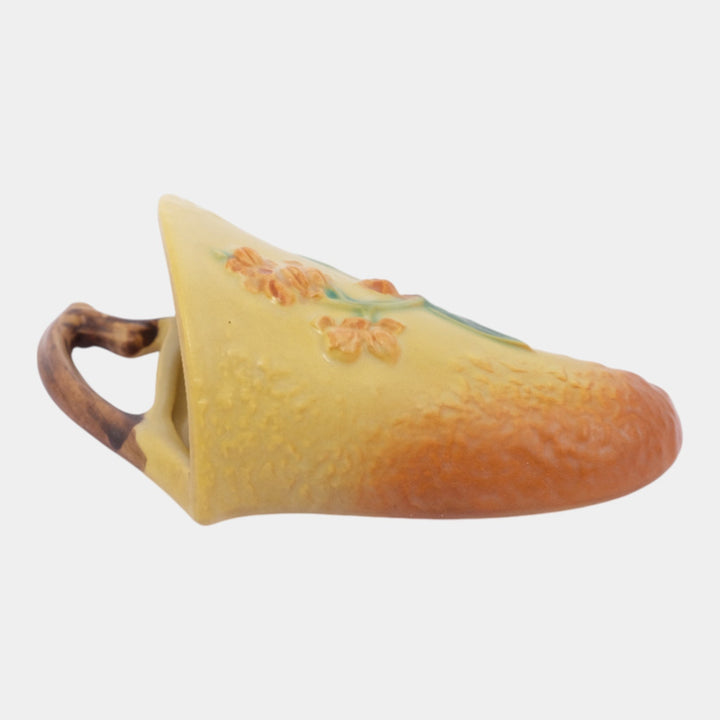 Roseville Bittersweet Yellow 1951 Vintage Art Pottery Ceramic Wall Pocket 866-7