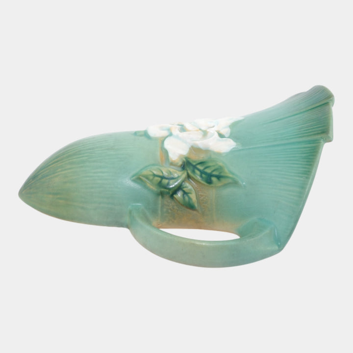 Roseville Gardenia Green 1950 Mid Century Modern Ceramic Wall Pocket 666-8