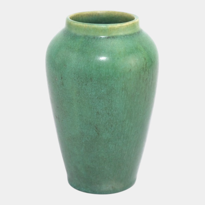 Hampshire Early 1900s Arts And Crafts Pottery Matte Green Tapered Body Vase - Just Art Pottery