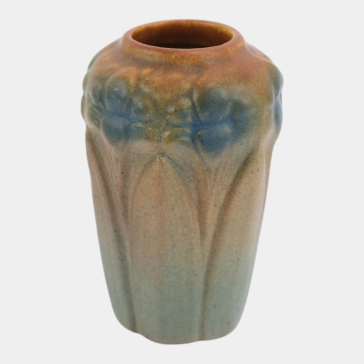 Brush McCoy Matte Glaze Amaryllis 1926 Vintage Pottery Green Ceramic Vase 082 - Just Art Pottery