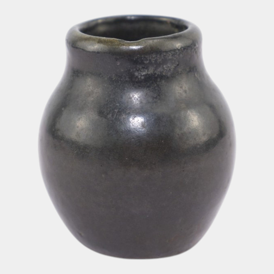 Newcomb College 1910-15 Vintage Arts and Crafts Pottery Ivory Glaze Ceramic Vase - Just Art Pottery