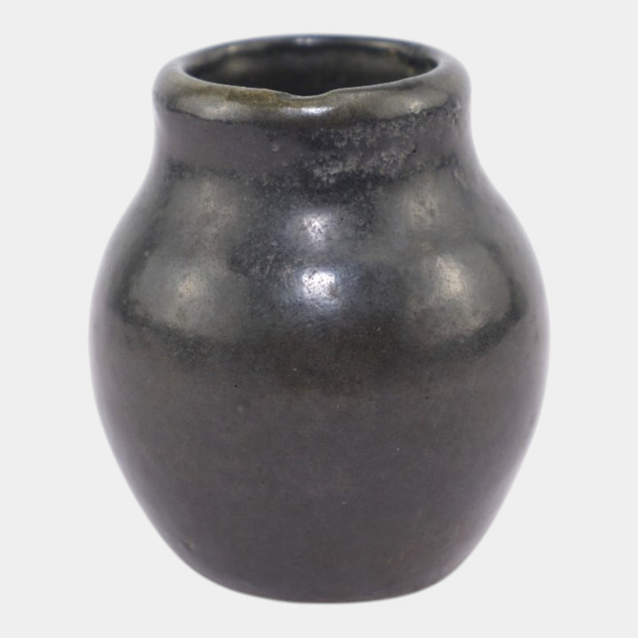 Newcomb College 1910-15 Vintage Arts and Crafts Pottery Ivory Glaze Ceramic Vase - Just Art Pottery
