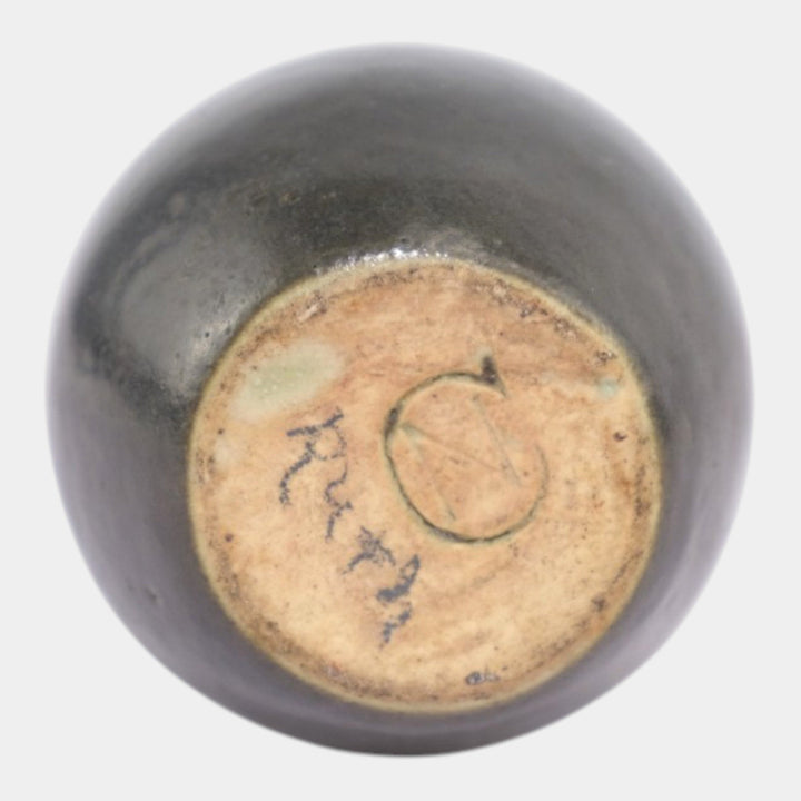Newcomb College 1910-15 Vintage Arts and Crafts Pottery Ivory Glaze Ceramic Vase - Just Art Pottery