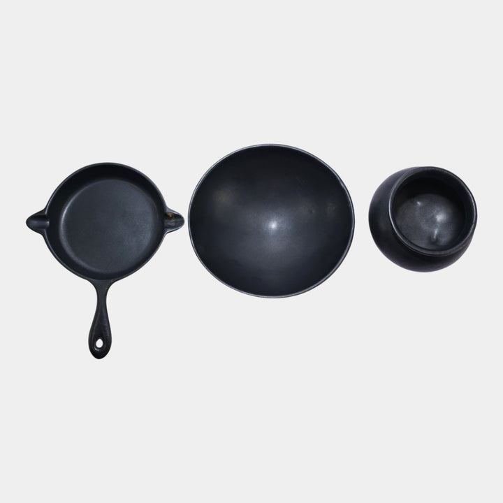 Roseville 1940s Mid Century Pottery Black Kettle Skillet Set Ceramic Pan Bowl