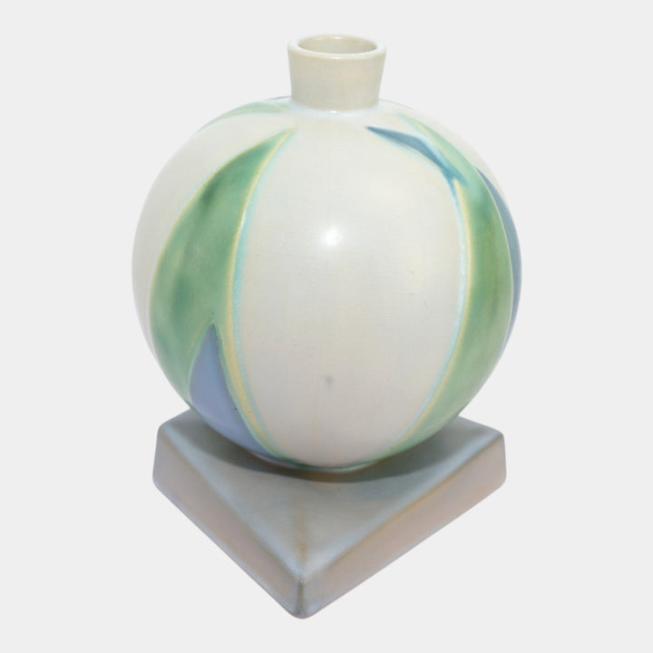 Roseville Futura Gray 1928 Vintage Art Deco Pottery Bamboo Leaf Ball Vase 387-7