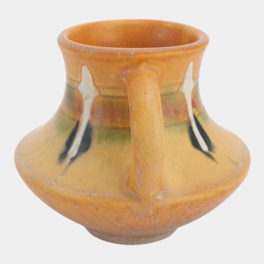 Roseville Montacello Tan 1931 Vintage Arts And Crafts Pottery Ceramic Vase 555-4