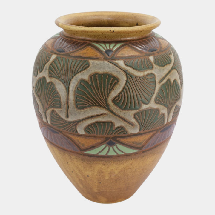 Common Ground Eric Olson Studio Art Pottery 2004 Green Gingko Leaf Ceramic Vase