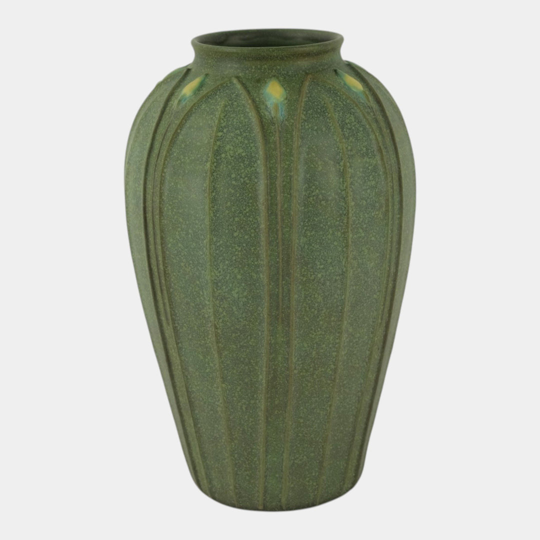 Jemerick Studio Pottery 1999 Arts And Crafts Matte Green Leaf Yellow Flower Vase
