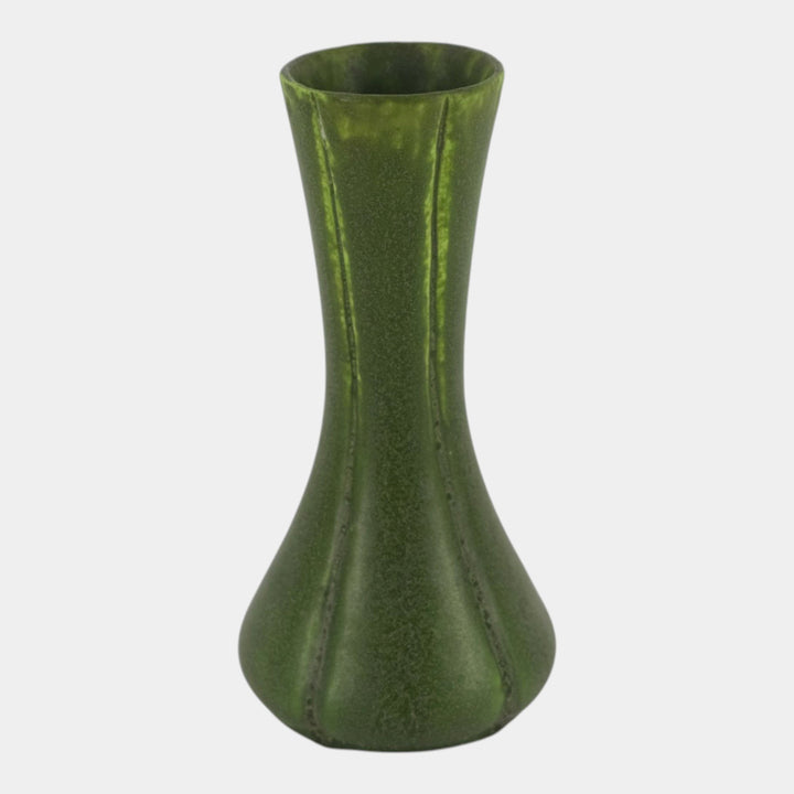 Grueby 1900s Arts and Crafts Pottery Organic Matte Green Ribbed Flared Body Vase