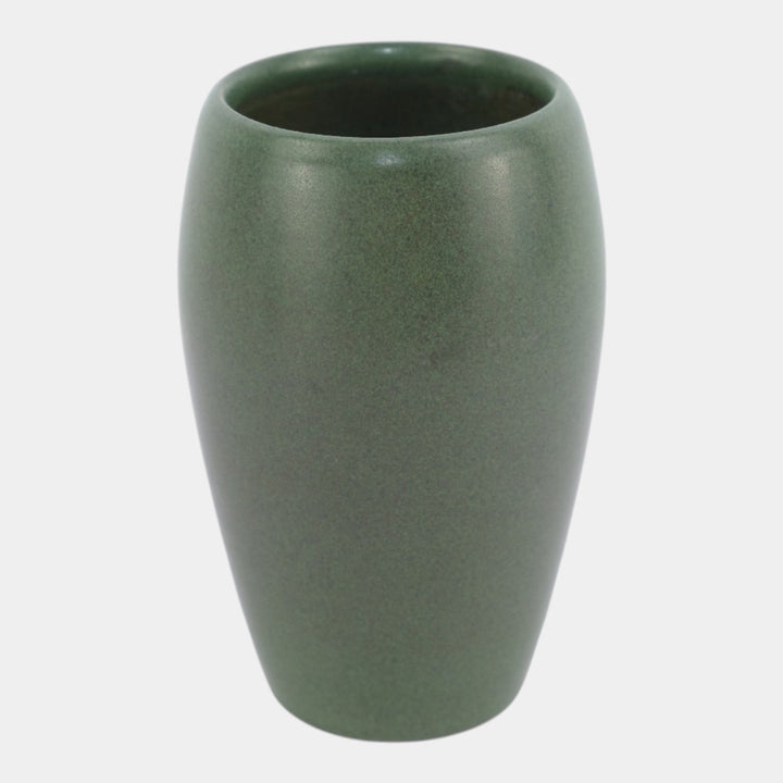 Marblehead Vintage Arts and Crafts Pottery Mottled Matte Green Ceramic Vase 7