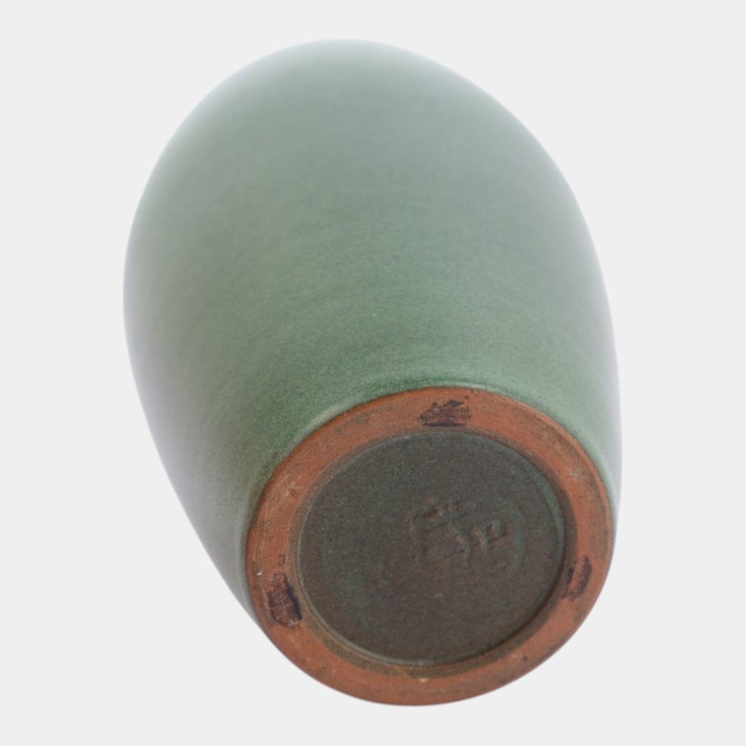 Marblehead Vintage Arts and Crafts Pottery Mottled Matte Green Ceramic Vase 7