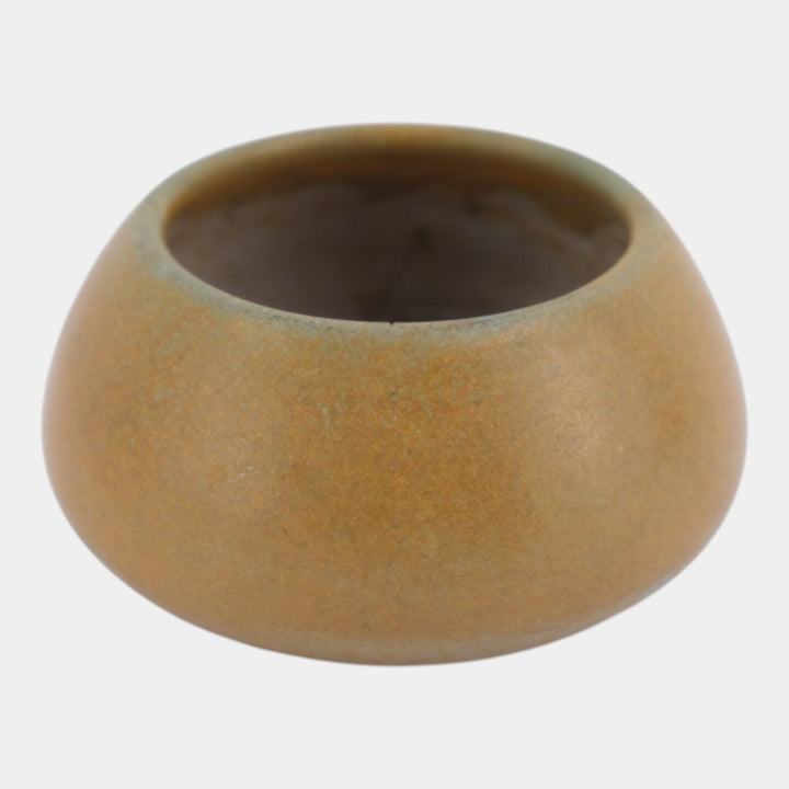 Marblehead Vintage Arts and Crafts Pottery Mottled Orange Tapered Body Vase