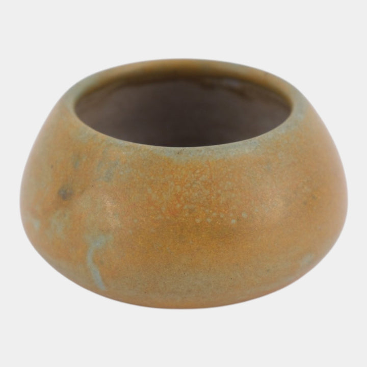 Marblehead Vintage Arts and Crafts Pottery Mottled Orange Tapered Body Vase
