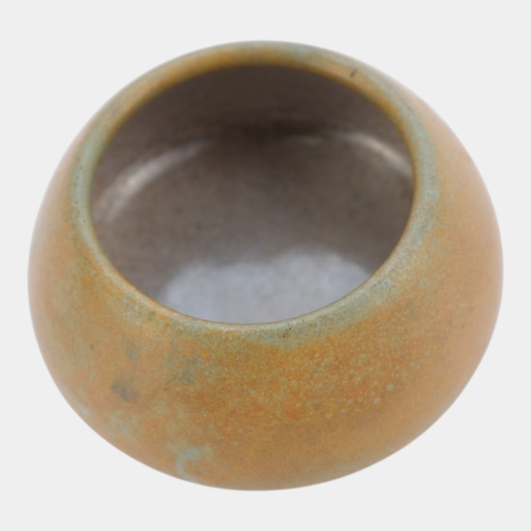 Marblehead Vintage Arts and Crafts Pottery Mottled Orange Tapered Body Vase