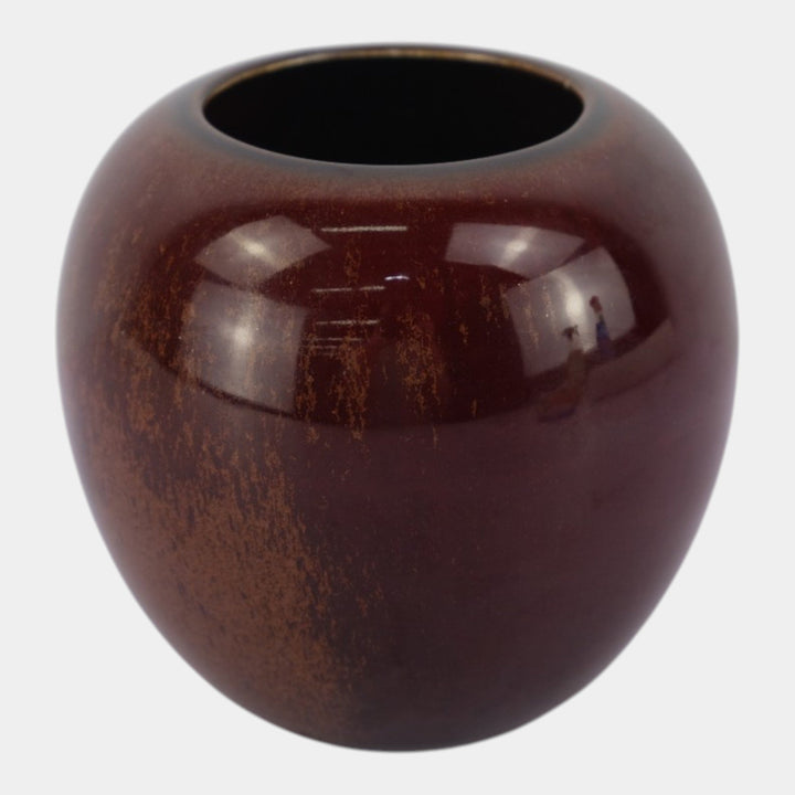 Kenton Hills Mid Century Modern Art Pottery Oxblood Red Glaze Effect Vase 106