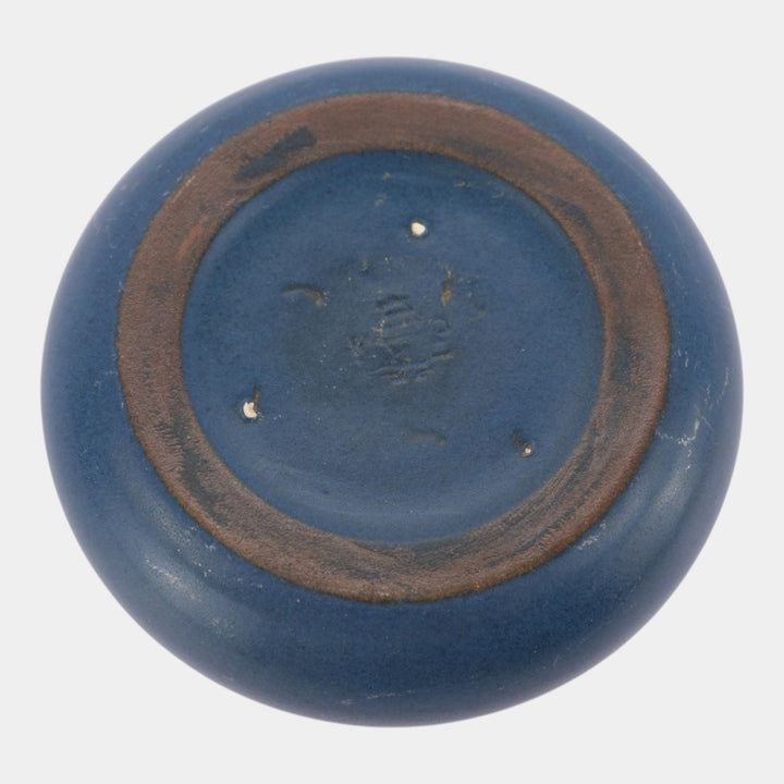 Marblehead Vintage Arts and Crafts Pottery Mottled Matte Blue Bowl Shape 9