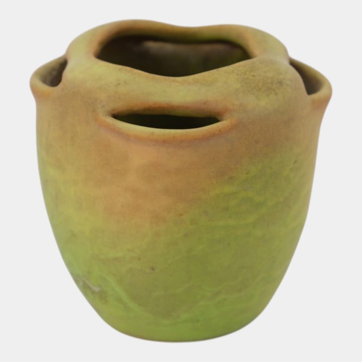 Weller Elberta 1930s Art Deco Pottery Green Brown Strawberry Pot Ceramic Vase