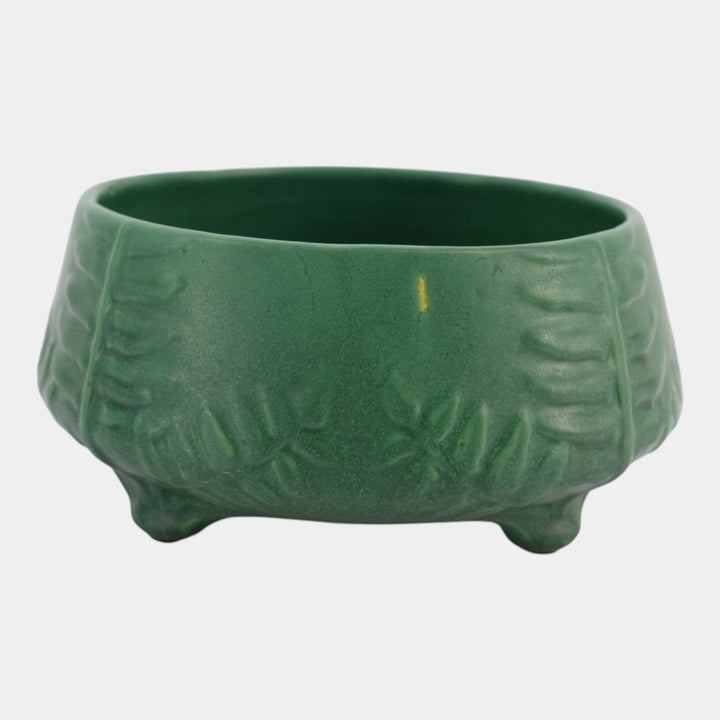 Weller Pottery Matte Green Fern Arts And Crafts Ceramic Round Footed Bowl