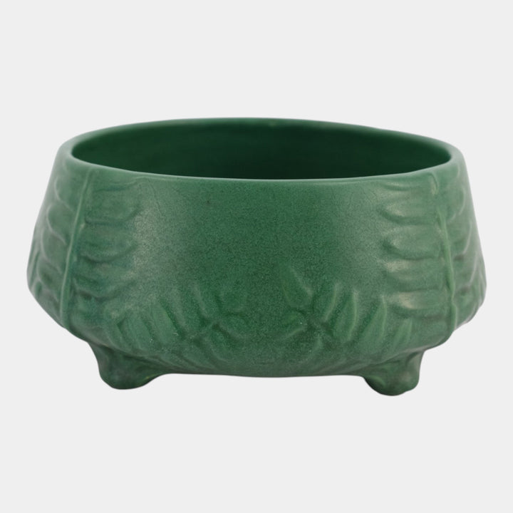 Weller Pottery Matte Green Fern Arts And Crafts Ceramic Round Footed Bowl