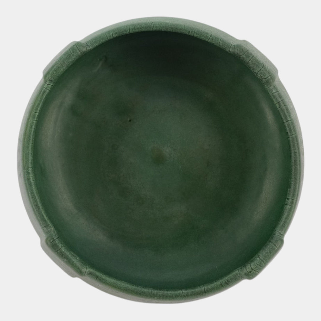 Weller Bedford 1915 Art Pottery Matte Green Buttressed Footed Ceramic Planter