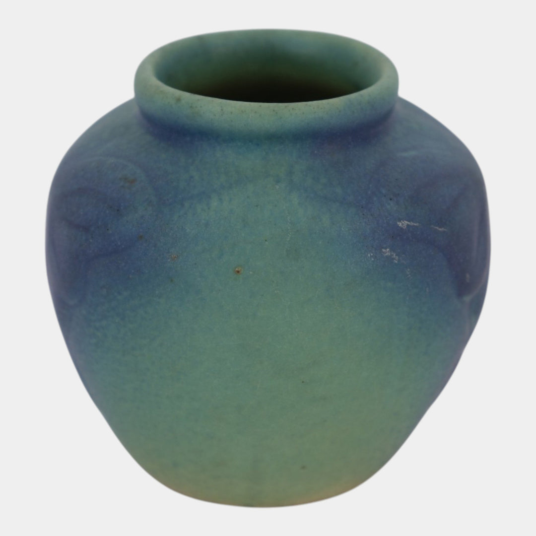 Van Briggle USA 1922-1926 Vintage Arts And Crafts Pottery Blue Butterfly Vase