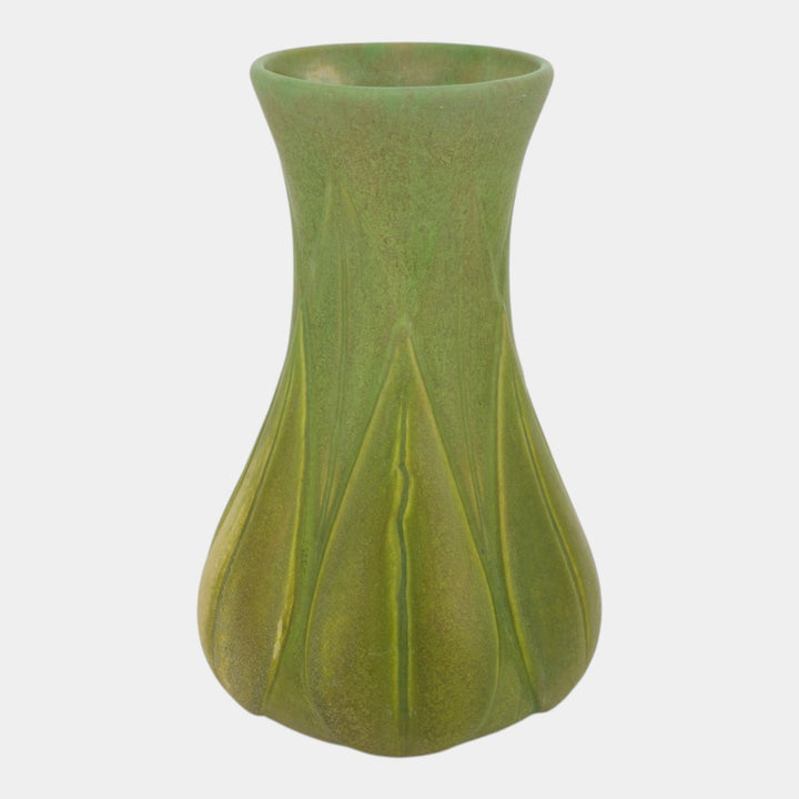 Roseville Early Velmoss Green 1916 Vintage Arts & Crafts Pottery Vase 138-12