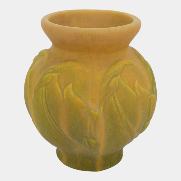 Roseville Early Velmoss 1916 Green Yellow Vintage Pottery Vase 131-8