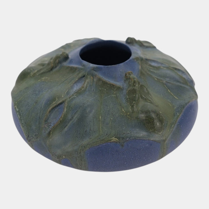 Ephraim Faience 2006 Arts and Crafts Pottery Blue Moondance Bat Ceramic Vase 412