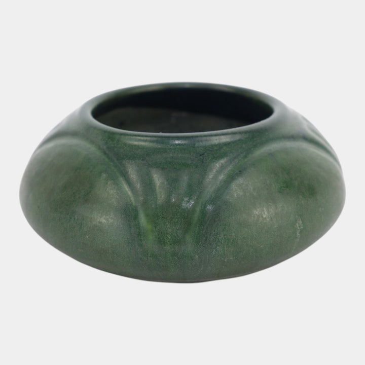 Hampshire Early 1900s Vintage Arts And Crafts Pottery Matte Green Ceramic Bowl