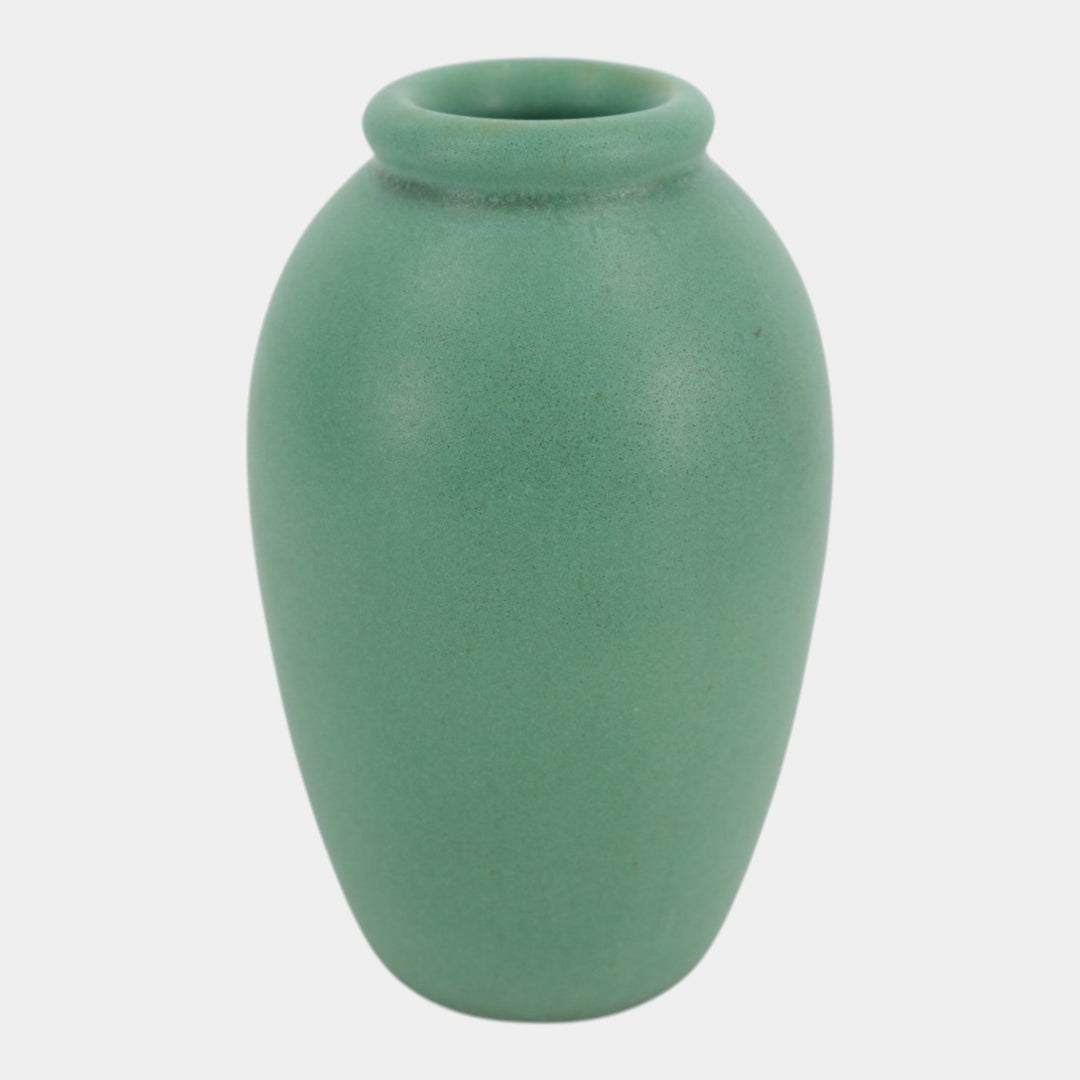 Teco Vintage Arts And Crafts Pottery Matte Green Ceramic Ovoid Cabinet Vase