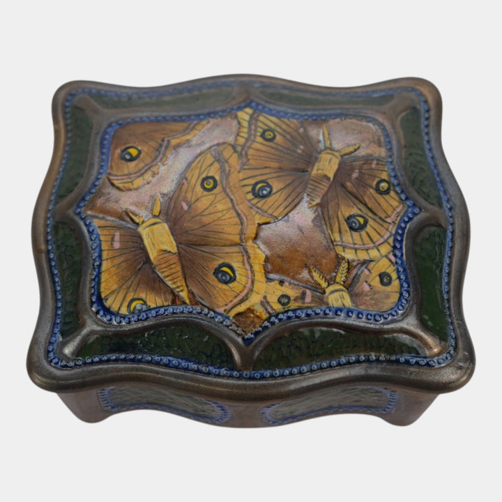 Calmwater Designs Stephanie Young Studio Art Pottery Moth Ceramic Box 5