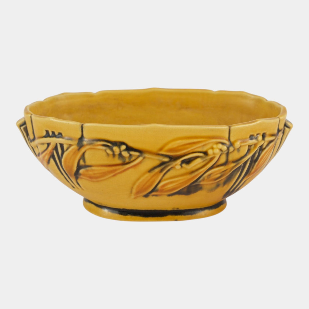 Roseville Laurel 1934 Vintage Arts And Crafts Pottery Yellow Console Bowl