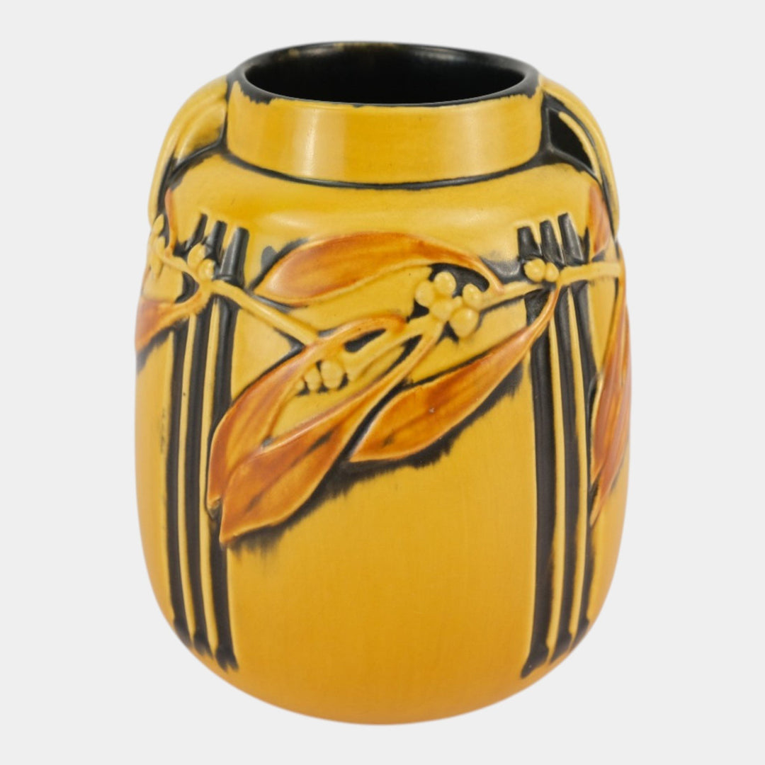 Roseville Laurel 1934 Vintage Arts And Crafts Pottery Yellow Ceramic Vase 672-8