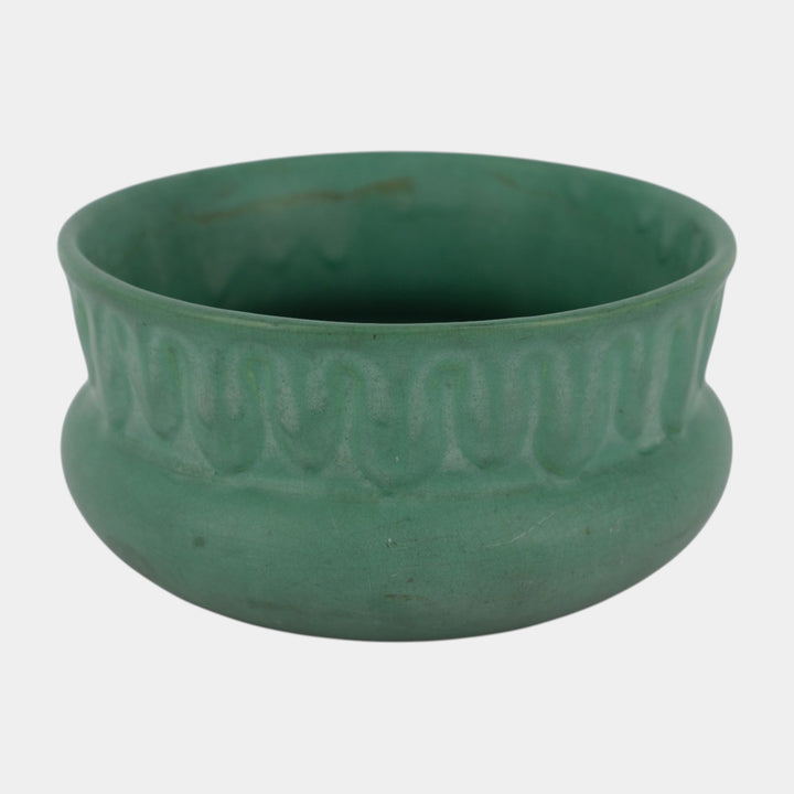 Cambridge Ohio Vintage Arts And Crafts Pottery Matte Green Ceramic Bowl