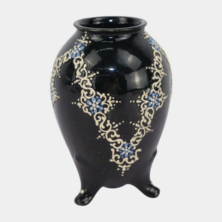 Weller Turada 1897 Art Pottery Black White Squeeze Bag Decorated Footed Vase
