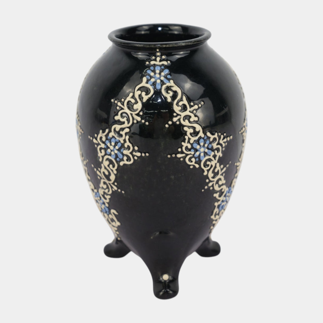 Weller Turada 1897 Art Pottery Black White Squeeze Bag Decorated Footed Vase