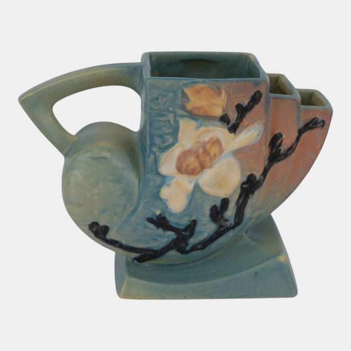 Roseville Magnolia Blue 1943 Mid Century Modern Pottery Cornucopia Vase 182-5