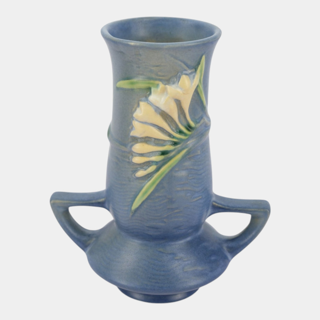 Roseville Freesia 1945 Vintage Art Pottery Blue Ceramic Vase 119-7