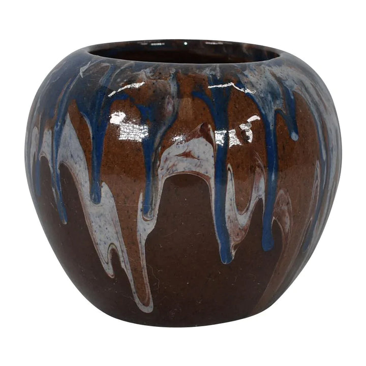 Peters and Reed Pottery Marbleized Ball Vase Shape 30