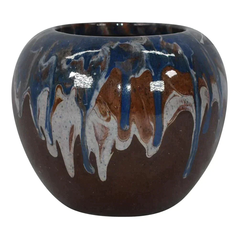 Peters and Reed Pottery Marbleized Ball Vase Shape 30