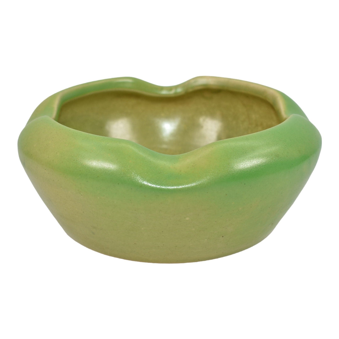 American Vintage Art Deco Pottery Matte Green Pinched Rim Ceramic Bowl