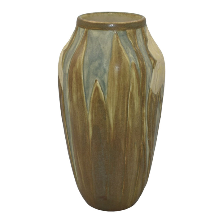 Freiwald Studio Arts And Crafts Hand Made Pottery White Iris Matte Brown Vase - Just Art Pottery