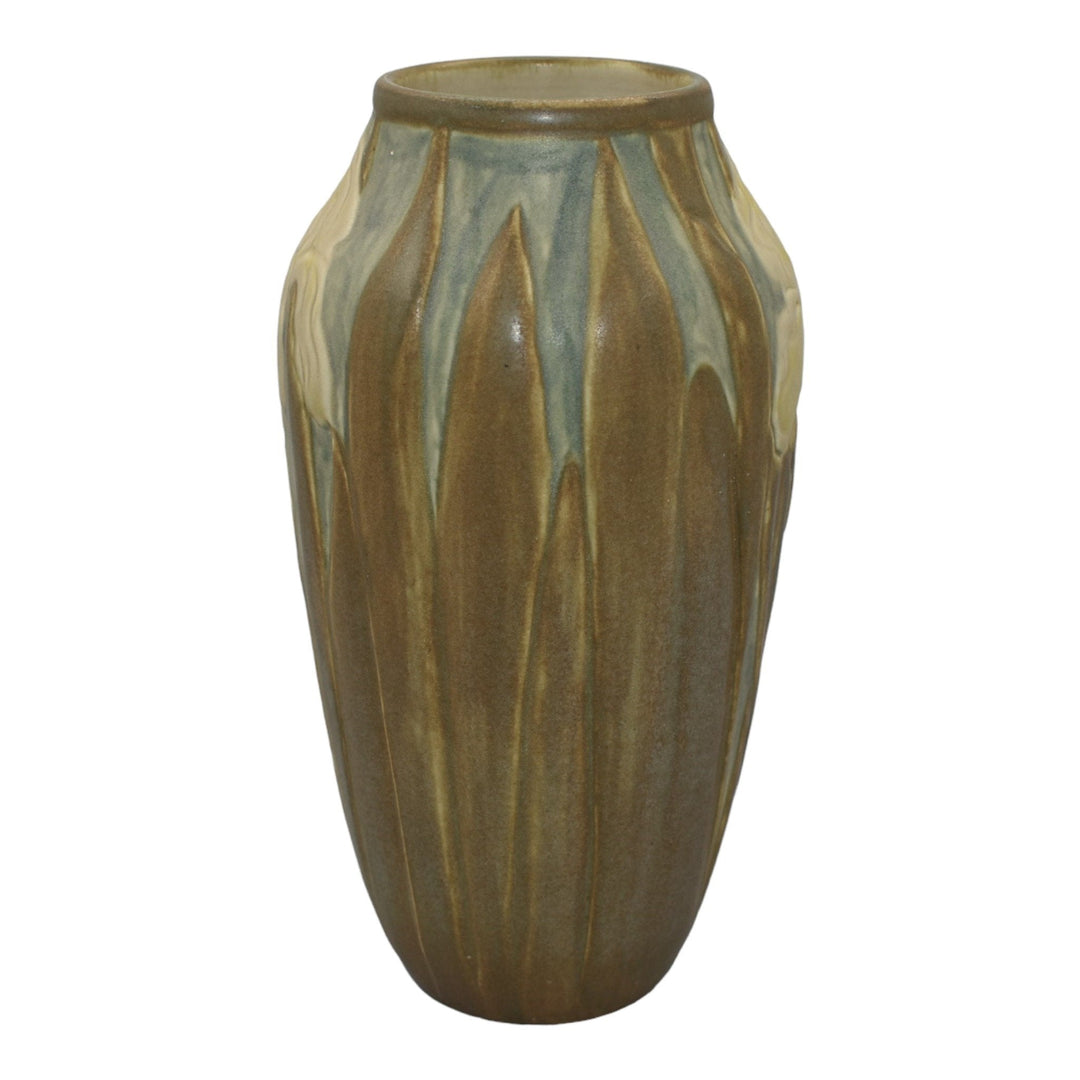 Freiwald Studio Arts And Crafts Hand Made Pottery White Iris Matte Brown Vase - Just Art Pottery